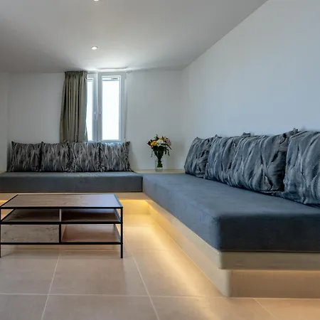 Theophrasti Suites Foinikia  Room photo