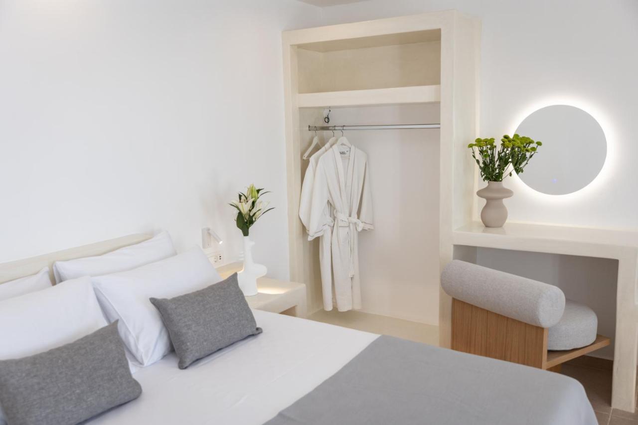 Theophrasti Apartment Foinikia (Santorini)