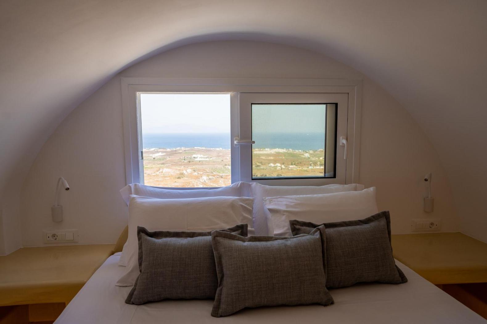 Apartment Theophrasti Foinikia (Santorini)